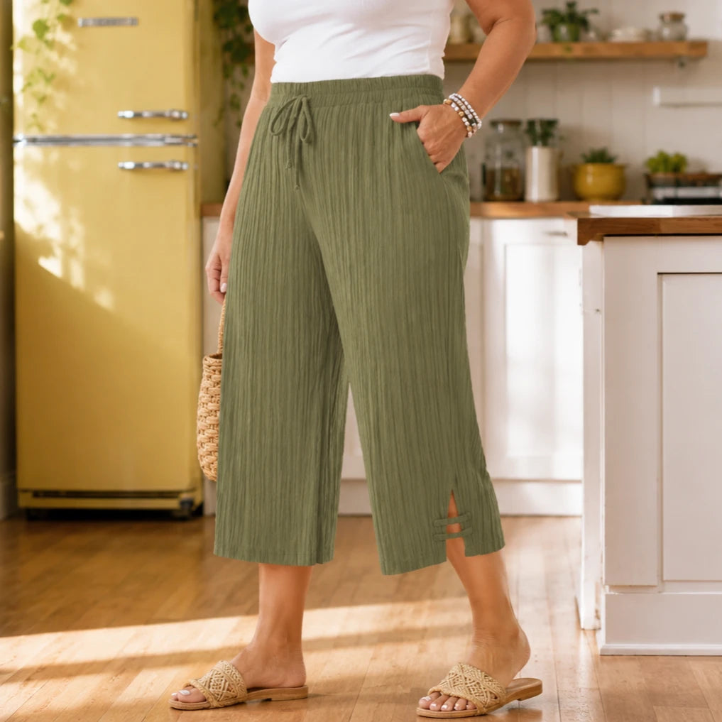 Velora – Ribbed Wide-Leg Capri Pants with Drawstring Waist & Side Velora – Ribbed Wide-Leg Capri Pants with Drawstring Waist & Side