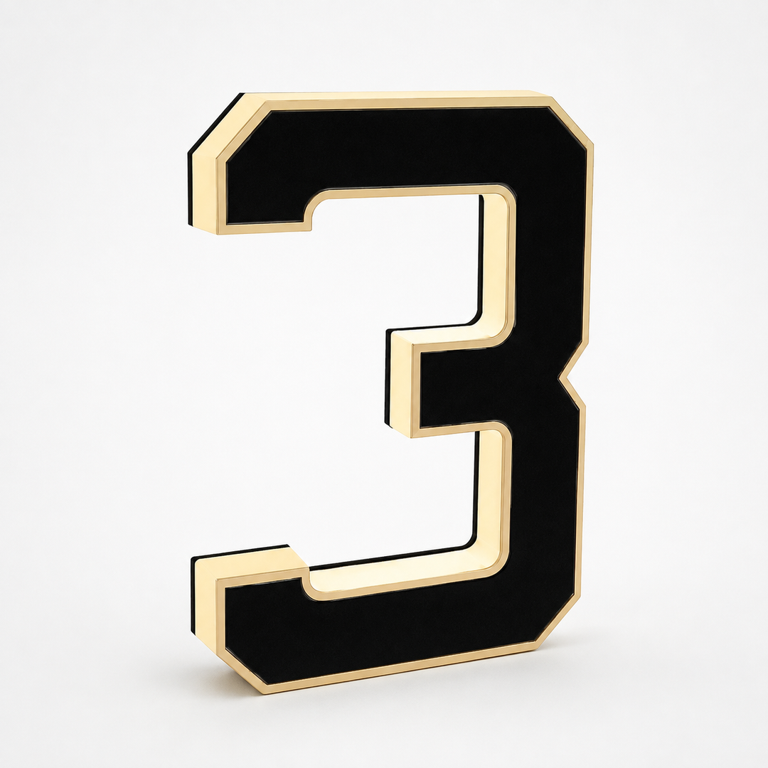 Numera – Solar Illuminated House Number