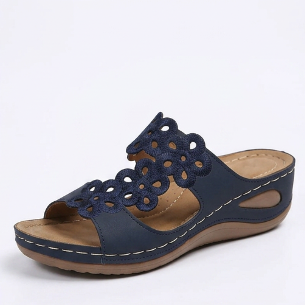 BreezeWalk™ – Cushioned Floral Wedge Sandals