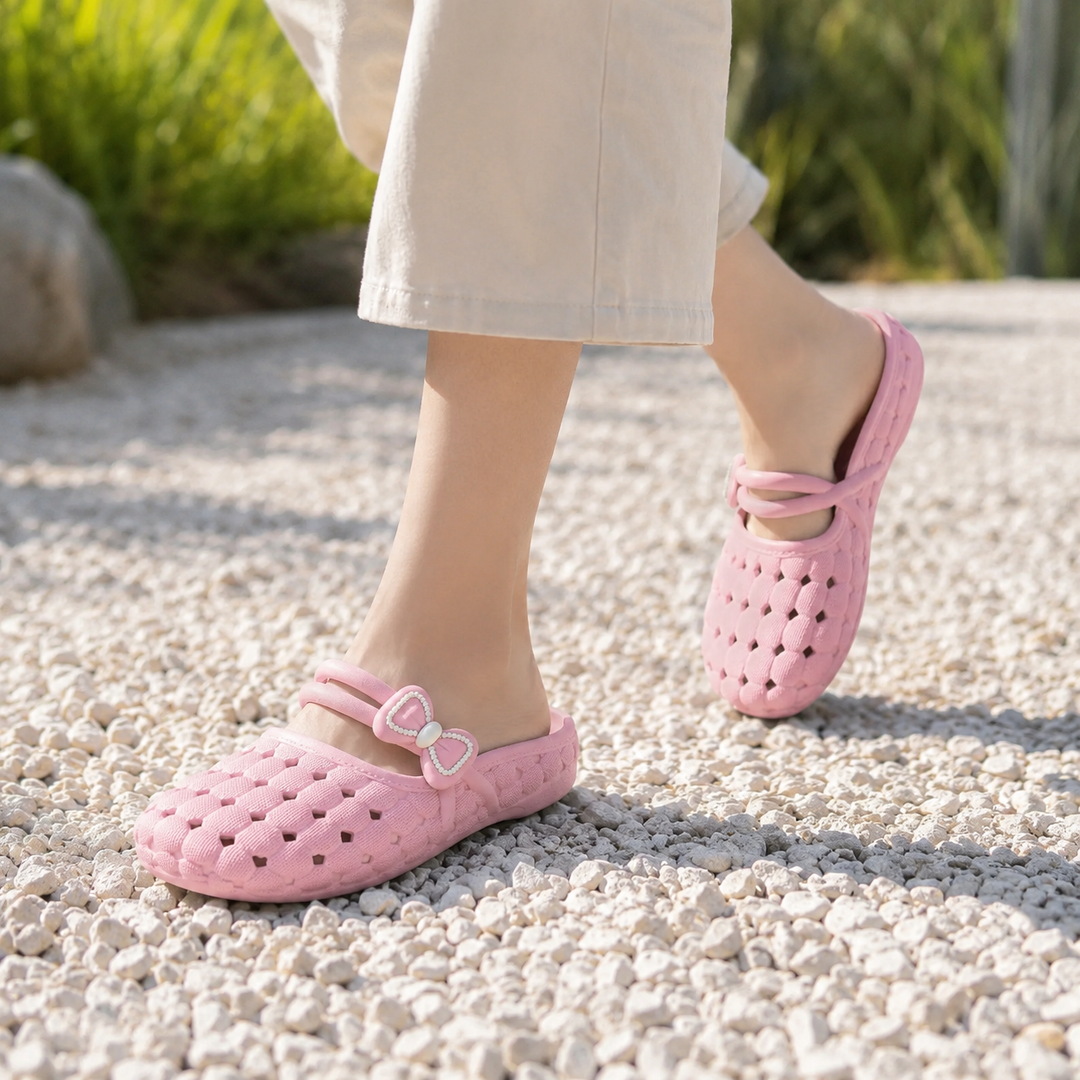 Halfhaven – Bow Detail Covered-Toe Open-Back Slippers