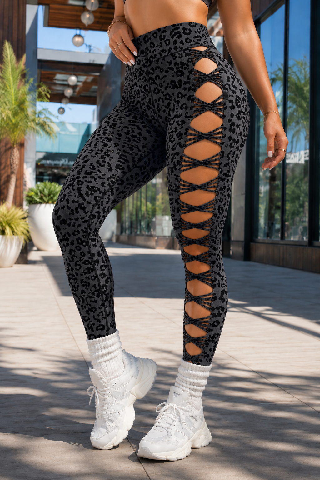 Wearlow – Leopard Print Lace-Up Cutout Leggings