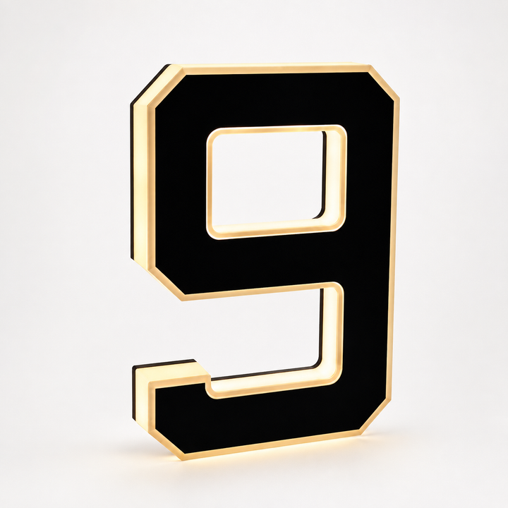 Numera – Solar Illuminated House Number