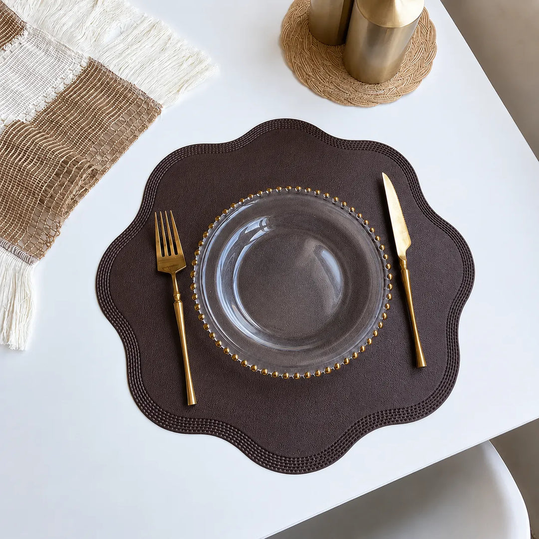 Wearbella – The Placemat Set That Actually Wipes Clean