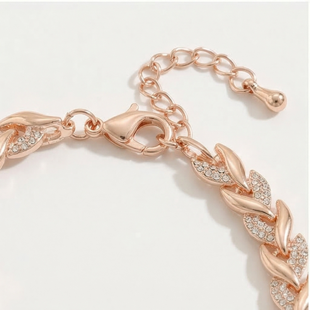 Levara™ – Sparkling Leaf Link Necklace and Bracelet Set
