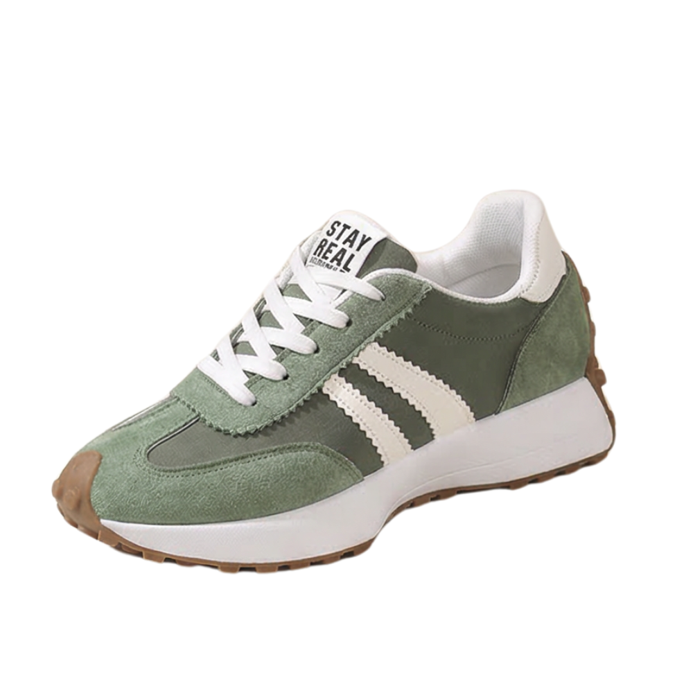 Stridella™ – Cushioned Retro Platform Sneakers