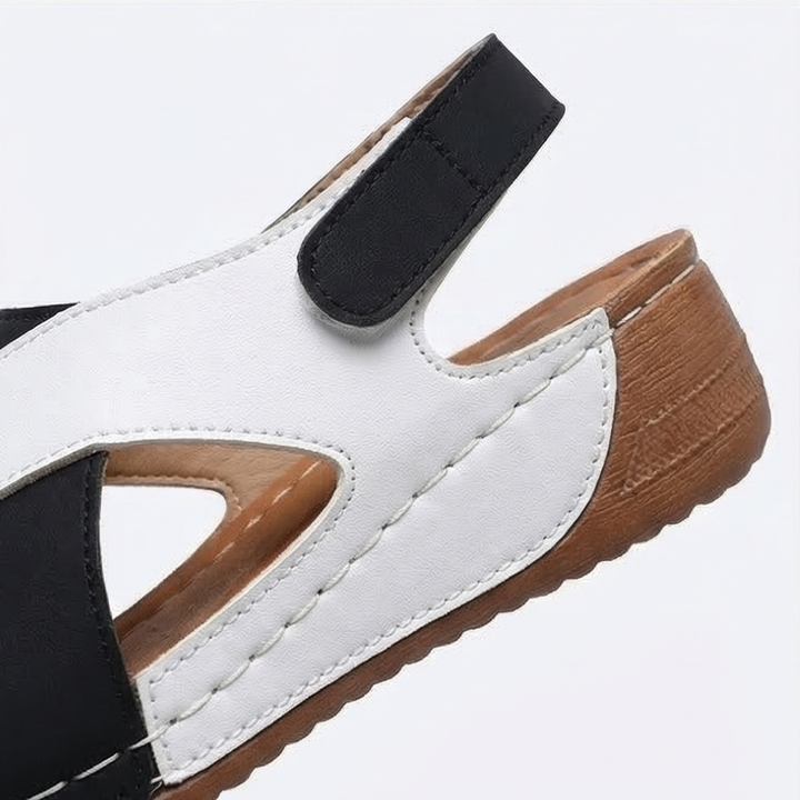Solenna™ – Cushioned Orthopedic Sandals for All Day Comfort