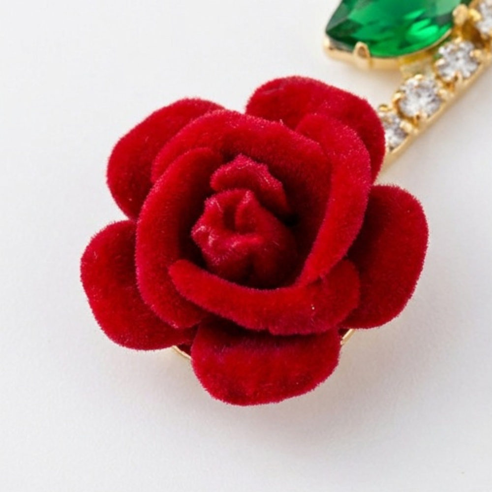 Roselyn™ – Romantic Rose and Emerald Earrings