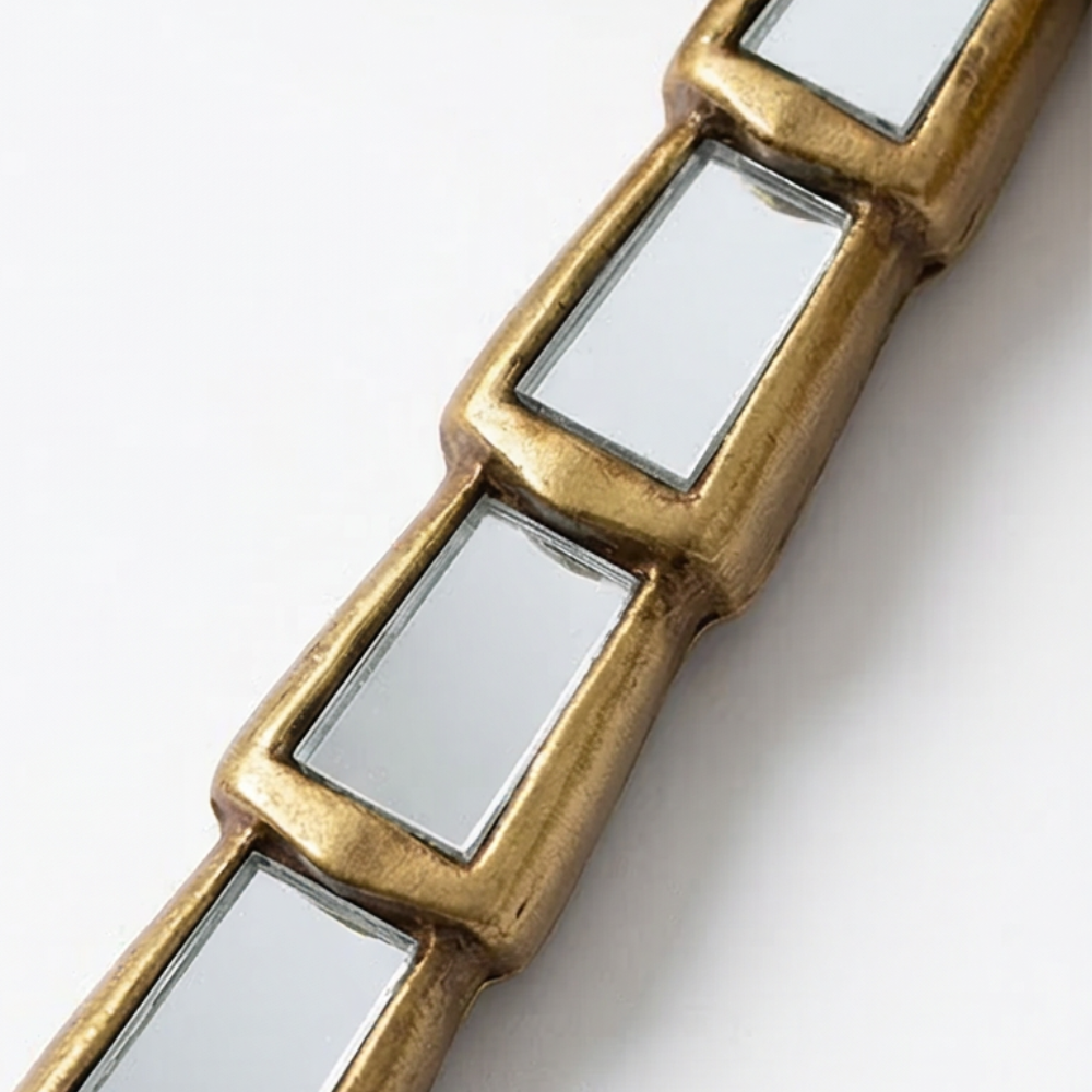 Solara™ – Mirrored Wall Accent