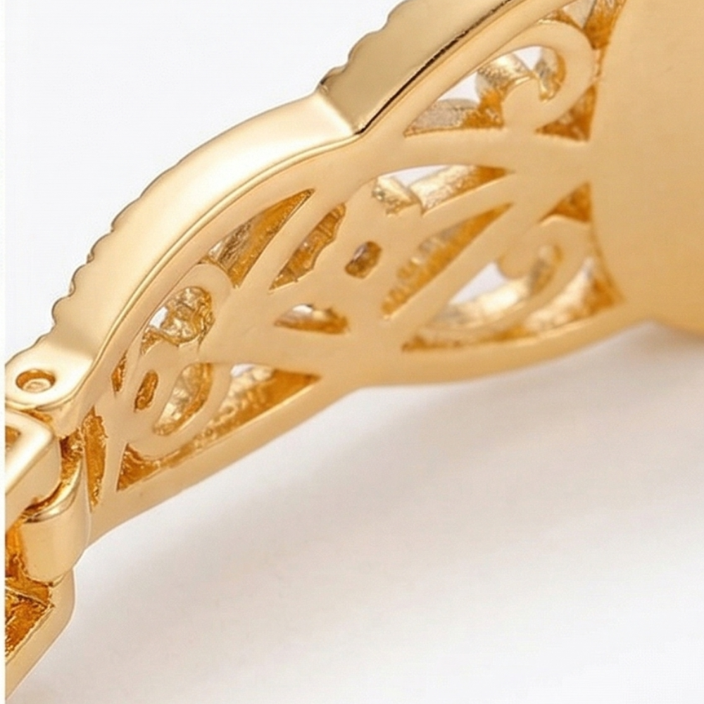 Sancta™ – Virgin Mary Filigree Bracelet