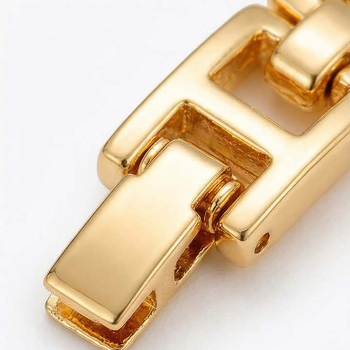 Sancta™ – Virgin Mary Filigree Bracelet