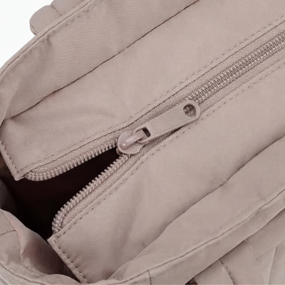 Tova™ Lightweight Fashionable Tote