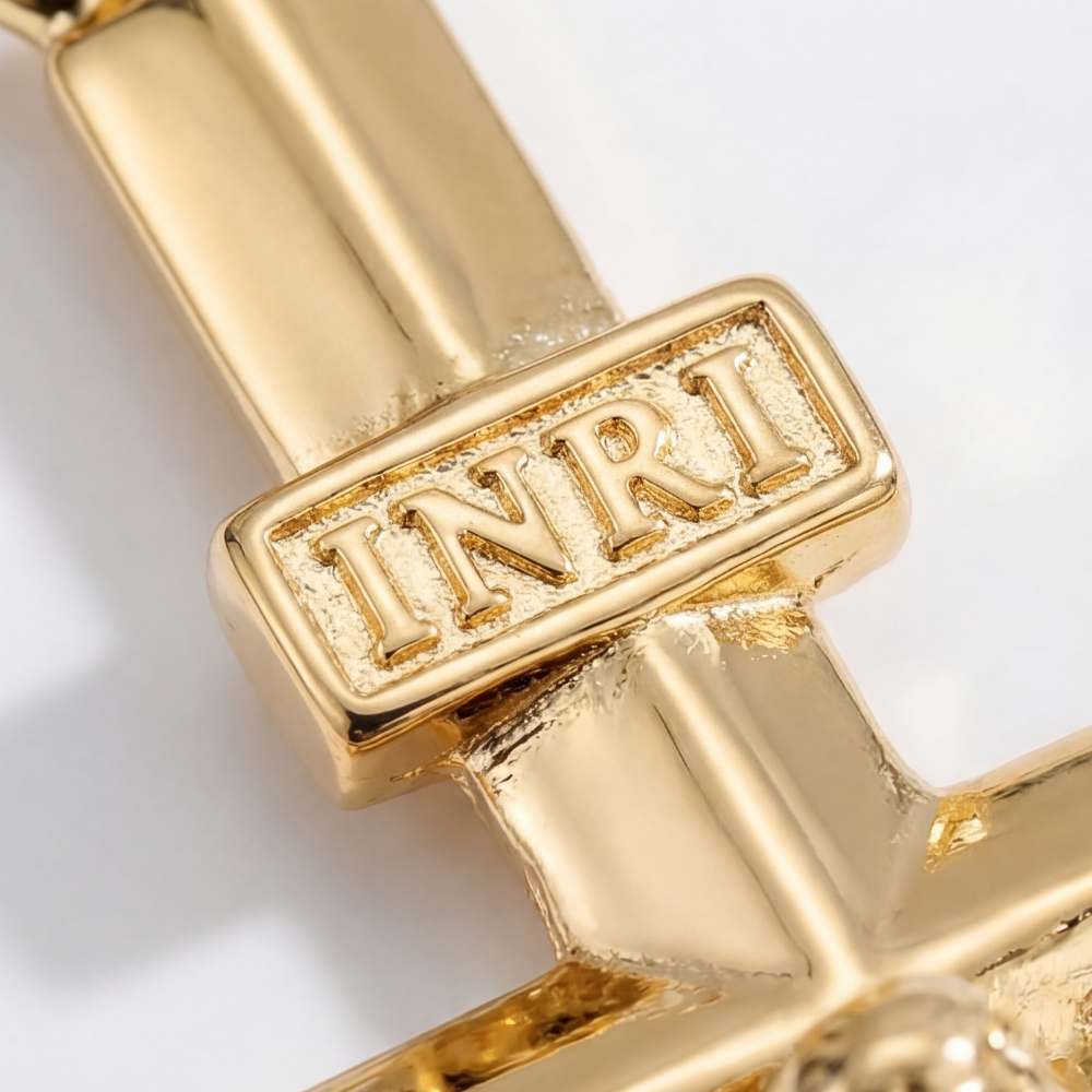 Sancta™ - Fashionable Crucifix Necklace