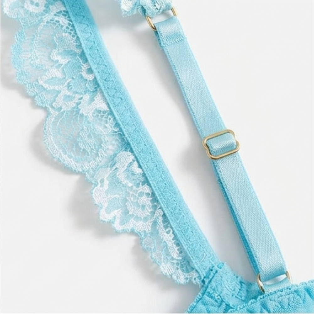 Lunaveil™ – Floral Lace Bra and Panty Set