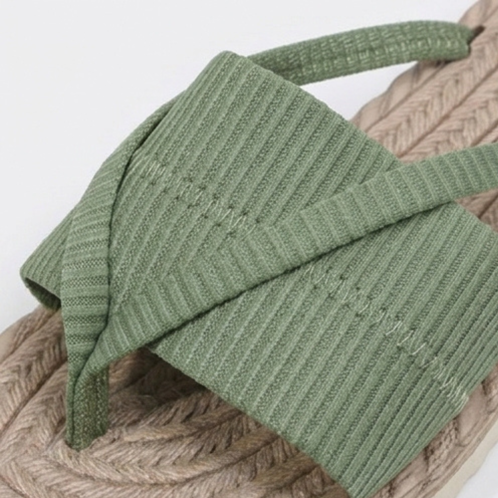 Lunara™ – Soft Woven Summer Slide Sandals