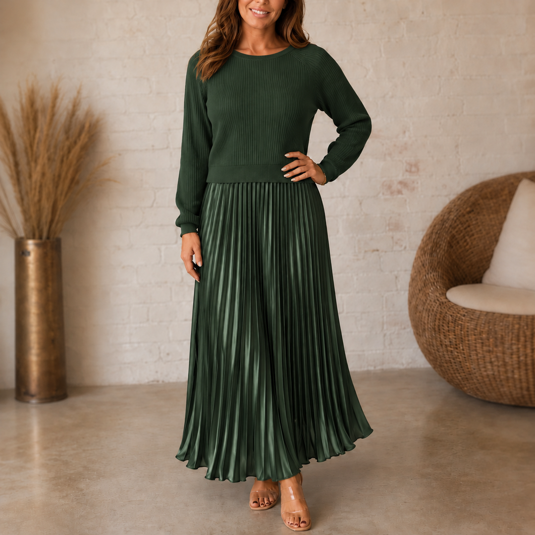 Wearbella – Sweater-Bodice Pleated Maxi Dress