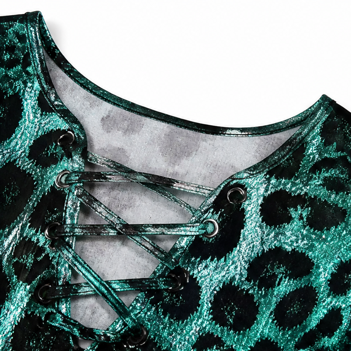 Wearlyn – Leopard Print Lace-Up V-Neck Loose Top