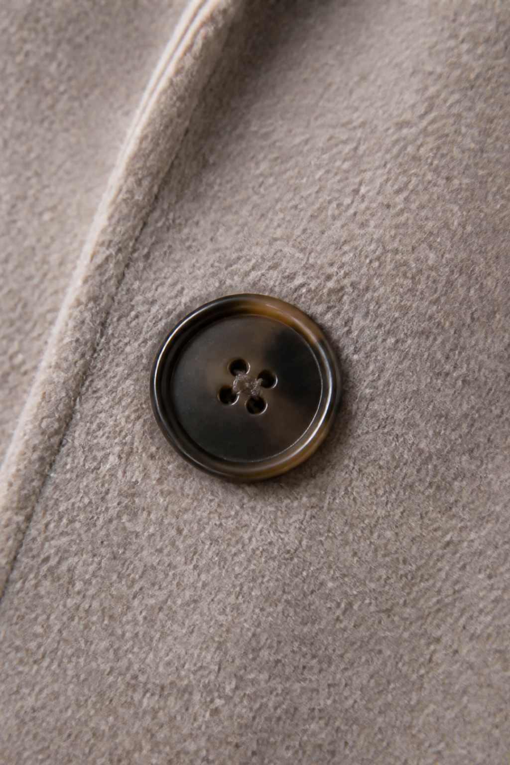 Isola – Cable-Knit Sleeve Double-Breasted Longline Coat