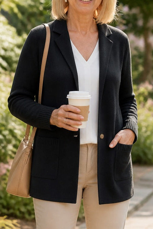 Lapelle – Structured Notch Lapel Flat-Knit Cardigan