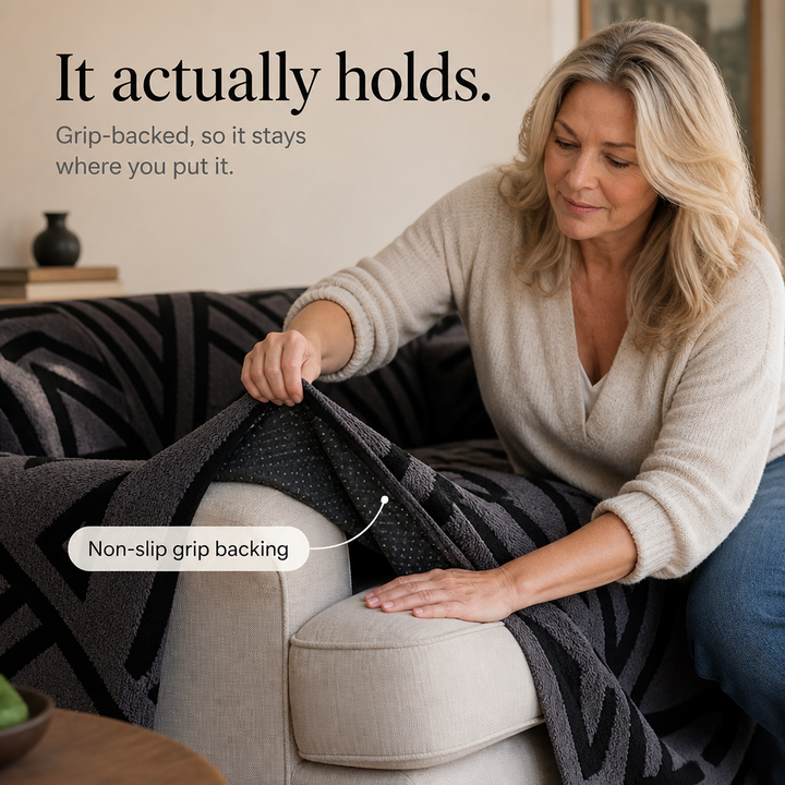 Staycover – Non-Slip Stretch Sofa Cover