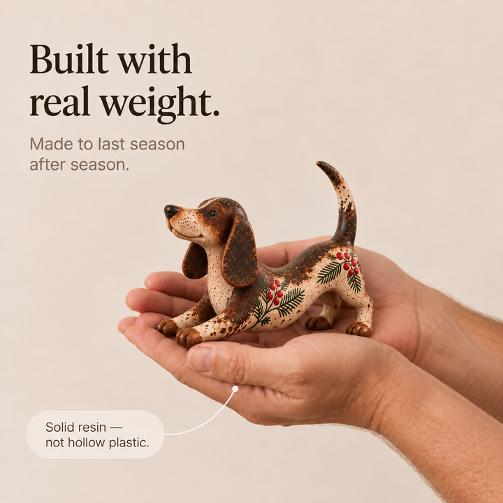Holly Hound – Evergreen Berry Dachshund Christmas Figurine