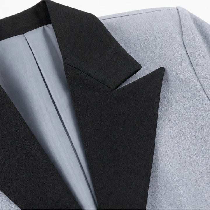 Vivia – Contrast-Lapel Belted Wide-Leg Pantsuit