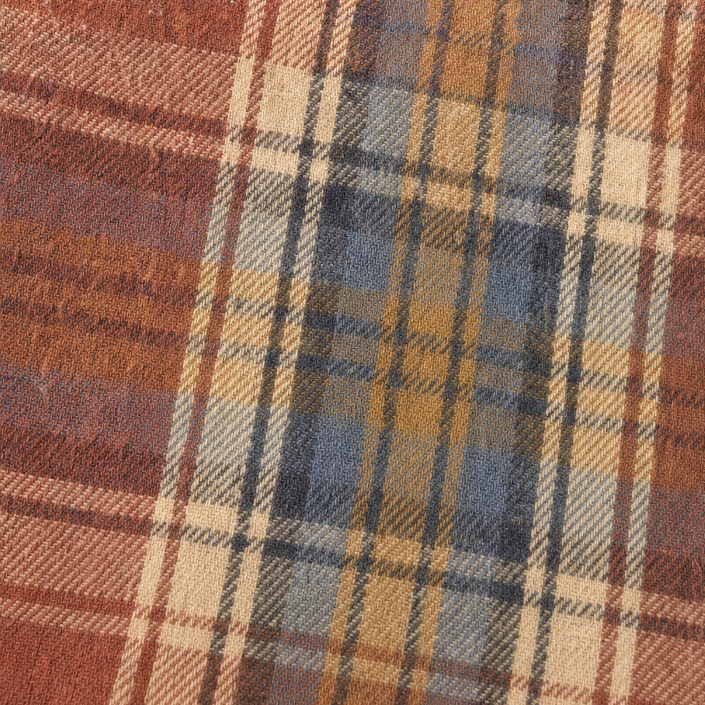 Plaidwell – Plaid Button-Down Shirt