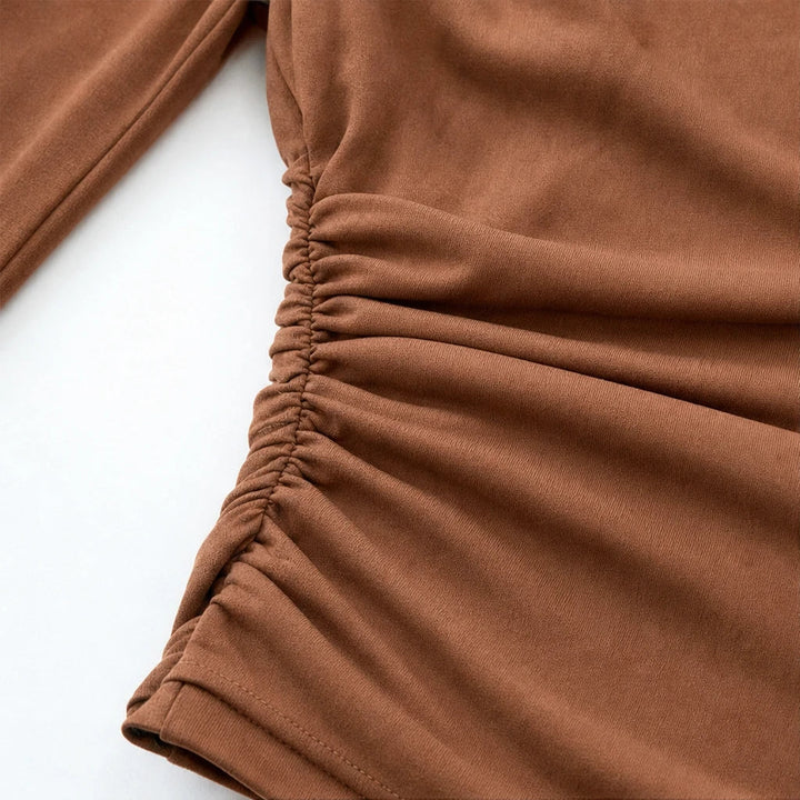 Drapeelle – Square-Neck Crossover Ruched Knit Top