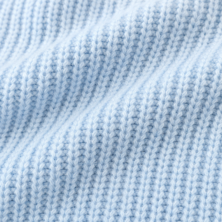 Vellora – Contrast-Trim Button-Detail V-Neck Sweater