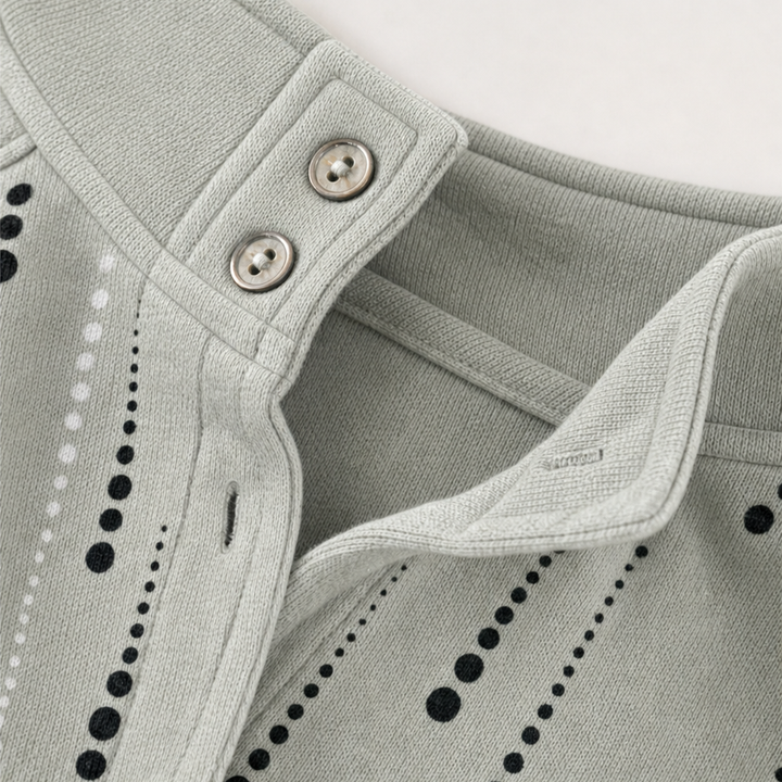 Dotwell – Dotted Stand-Collar Button Sweatshirt