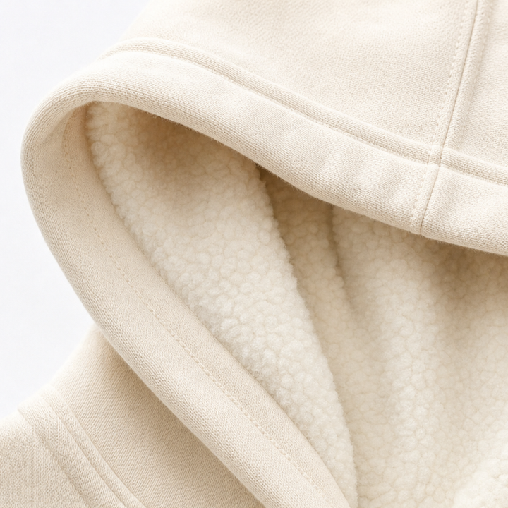 Highland Hearth – Fleece-Lined Highland Cow Graphic Hoodie