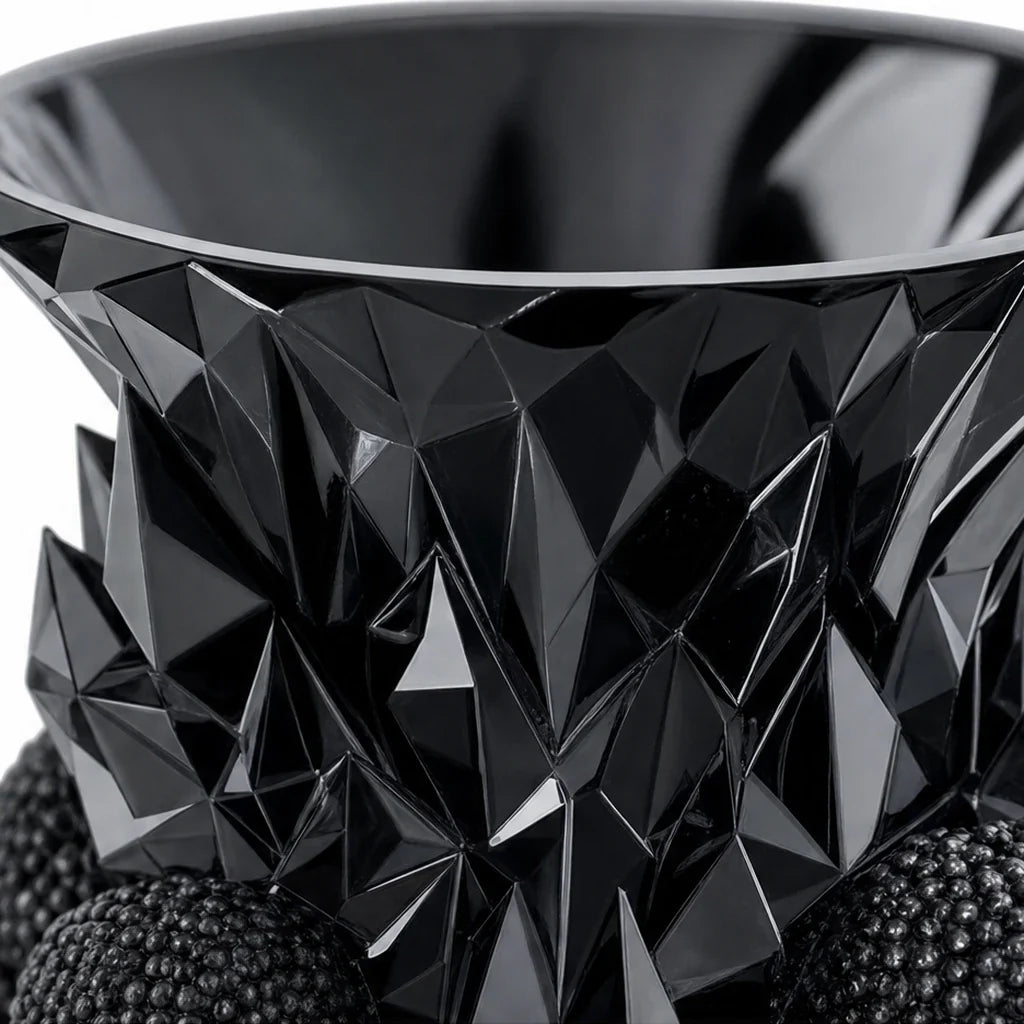 Ravenora – Sculpted Raven And Skull Decorative Vase