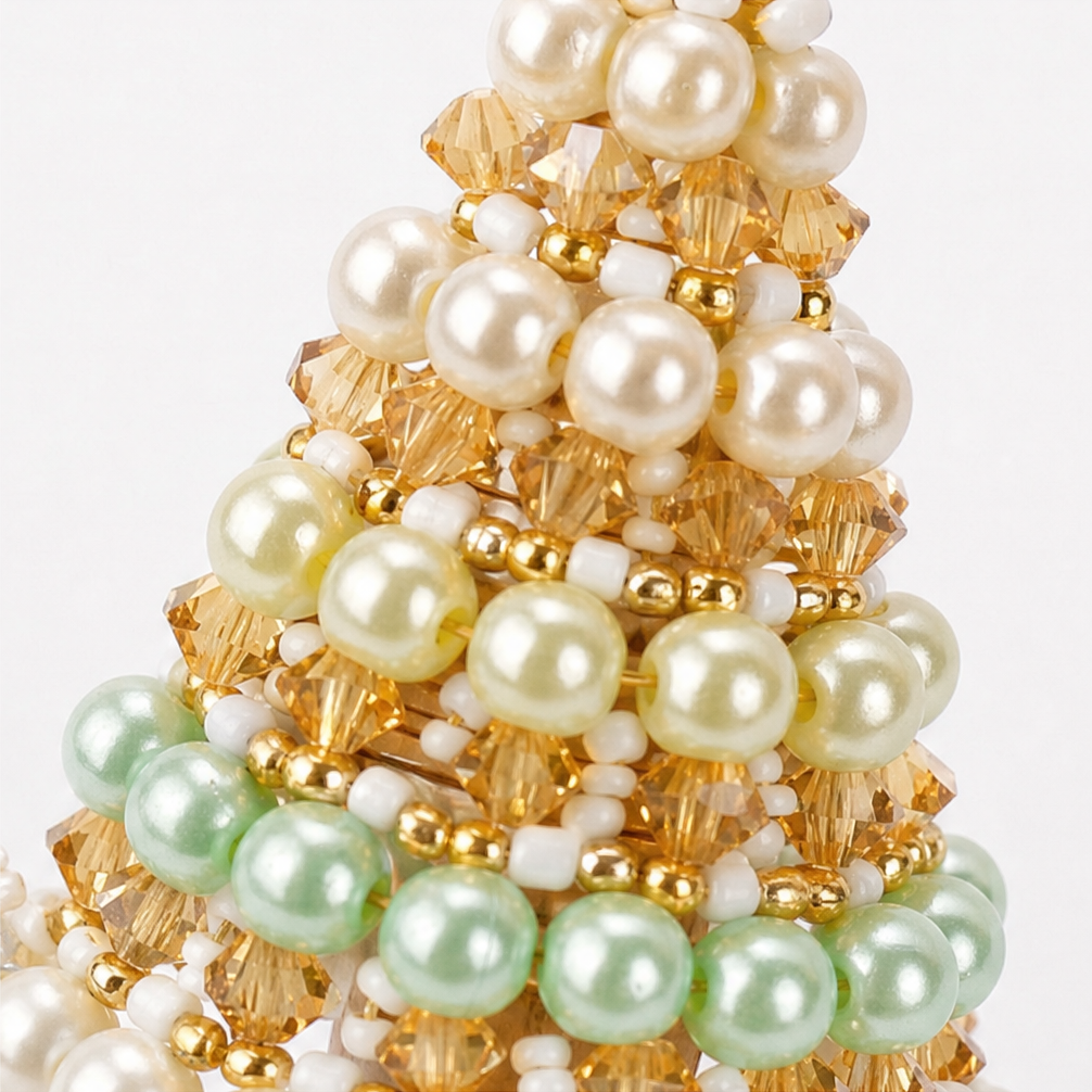 Winterbead – Layered Pearl And Crystal Snowflake Ornament Kit