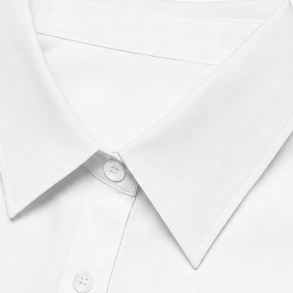 Poise – Dual Flap Pocket Curved Hem Button-Down Shirt