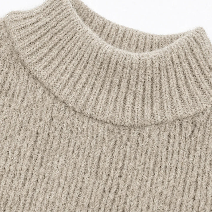 Lunavia – Loose-Fit Mock-Neck Knit Sweater