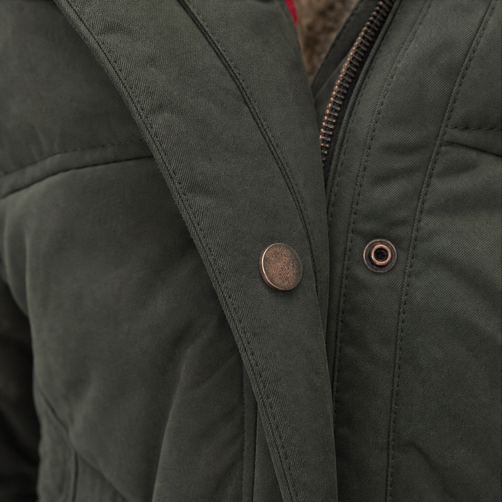 Quilvara – Fitted Quilted Hooded Jacket