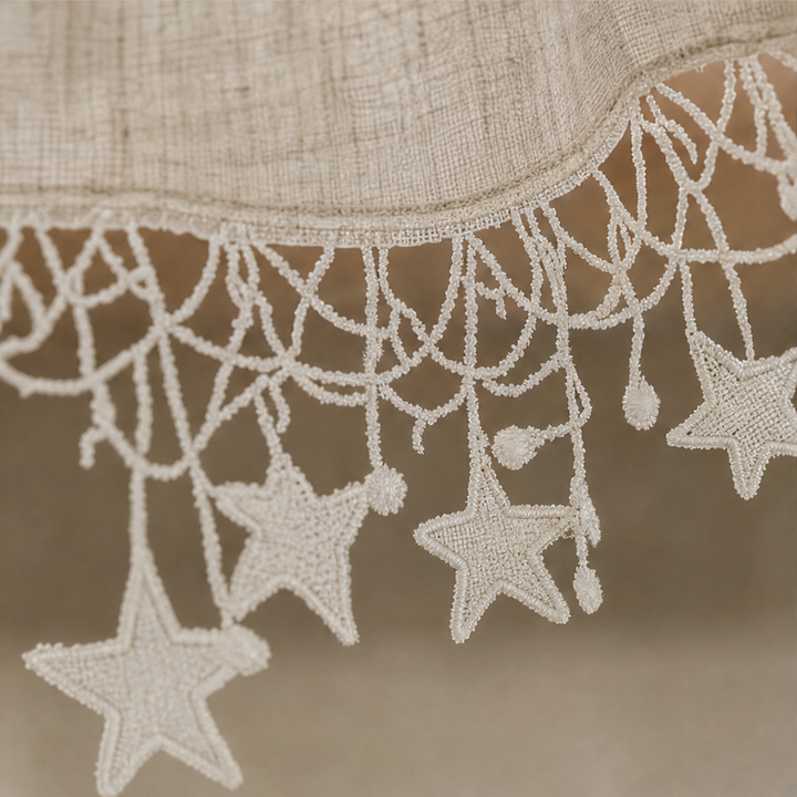 Starhollow – Scalloped Star-Lace Café Curtain