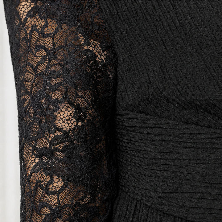 Vellora – Pleated Peplum Floral-Lace Two-Piece Pantsuit
