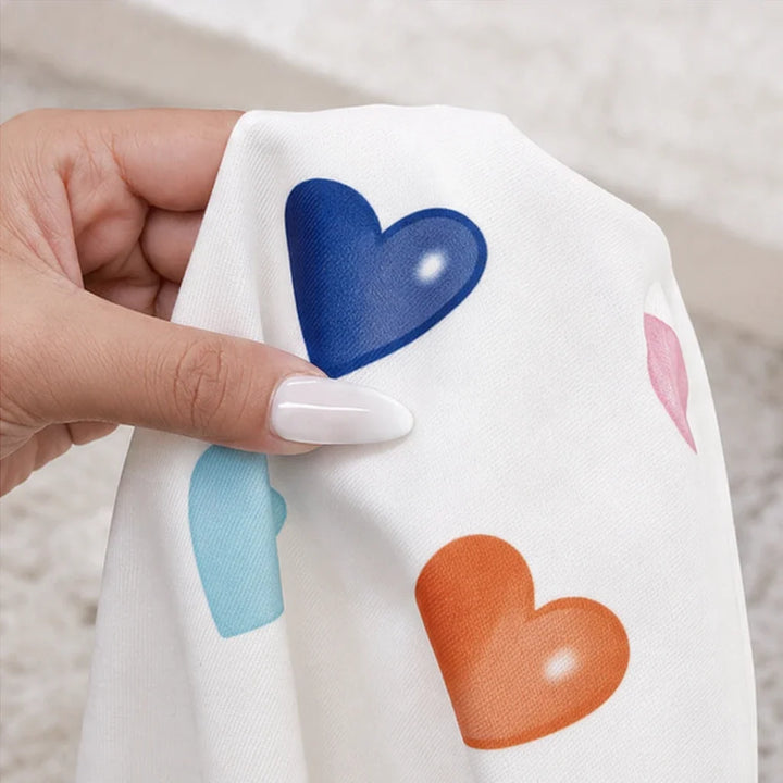 Heartrest – Long-Sleeved Heart-Print Pajama Set