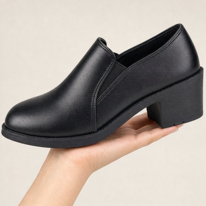 Wearbella – Wide Toe Box Block Heel Pumps