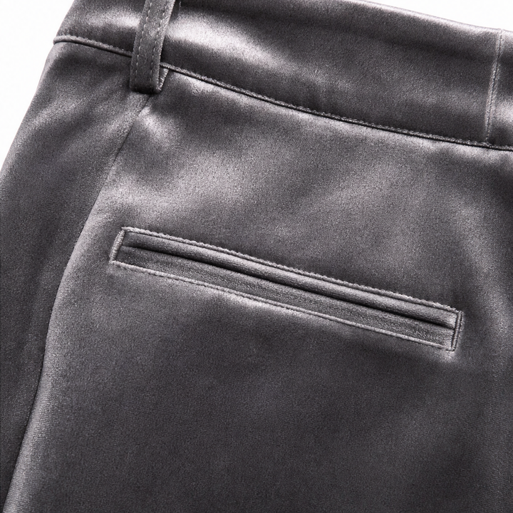 Wearbella – Velvet High-Waisted Wide-Leg Trousers