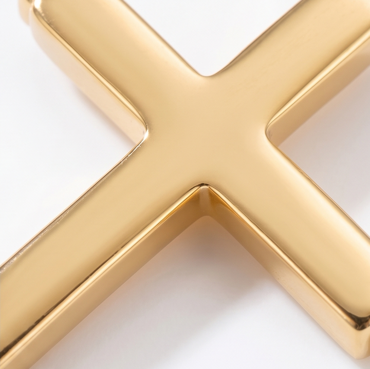 Crovana™ – Cross and Crown Faith Pendant