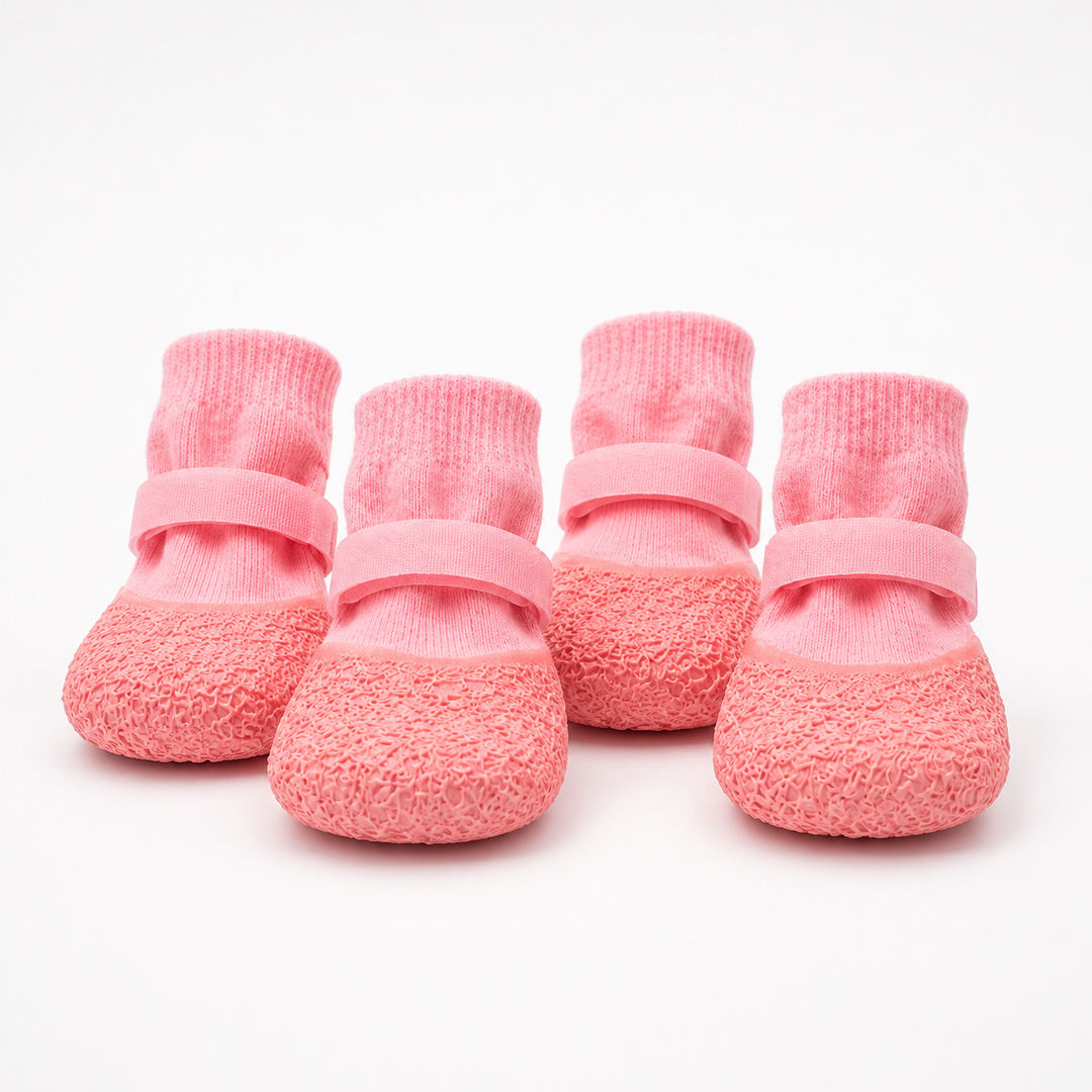 Trakton – Dog Boots That Actually Stay On