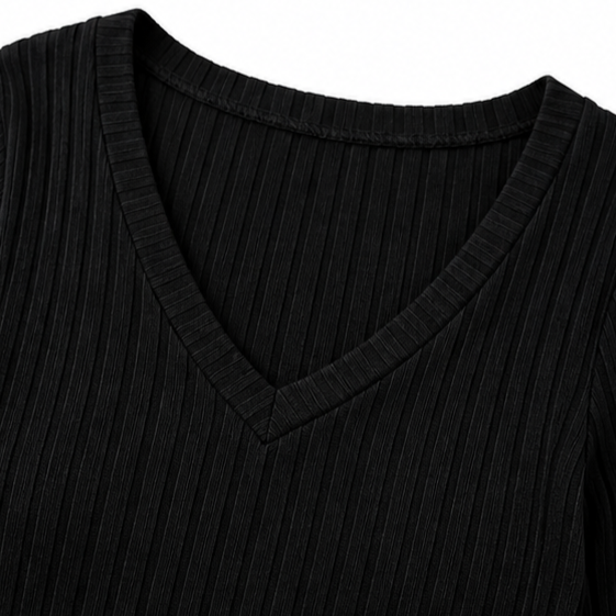 Ravella – Ribbed V-Neck Sweater Dress