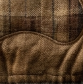 Pawhaven – Printed Paw-Print Flannel Blanket