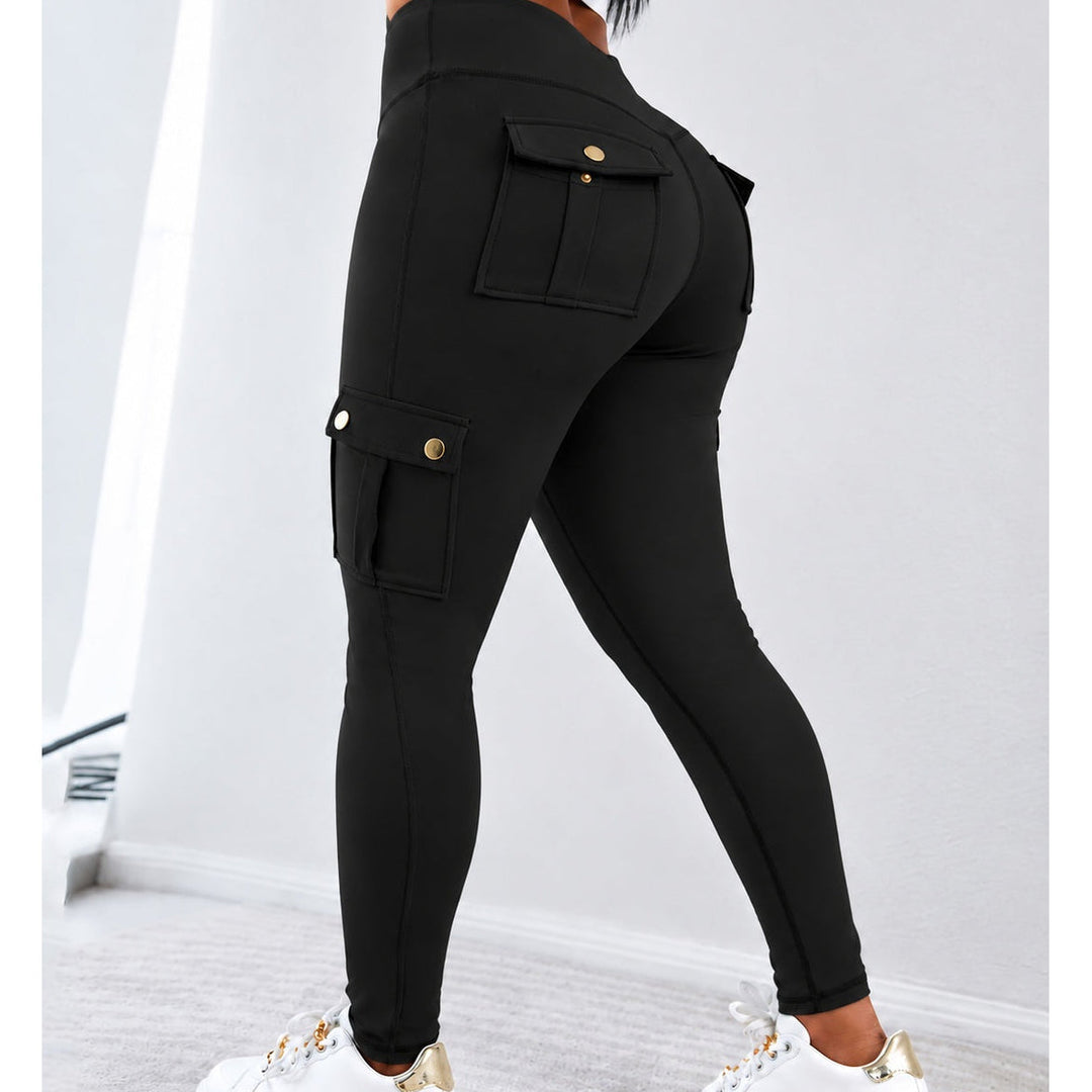 Form & Field – High-Waisted Cargo Pocket Leggings
