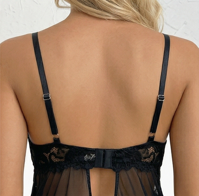 Lunaire™ – Floral Lace Babydoll Nightgown