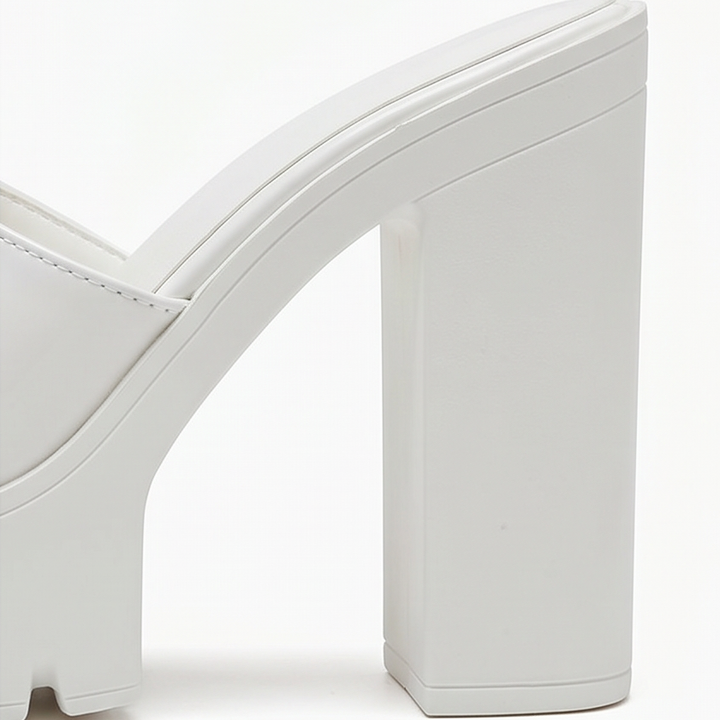 Elvara™ – Chunky Platform Heel Sandals