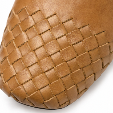 Archella – Woven Mules That Stay On When You Actually Walk