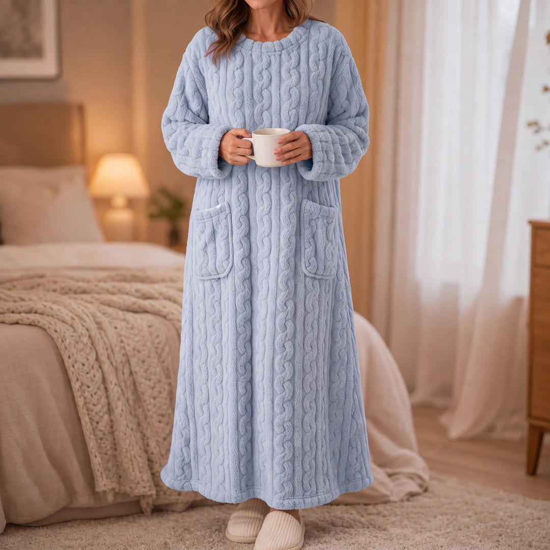 Hearthwell – Long Plush Pocket Nightgown