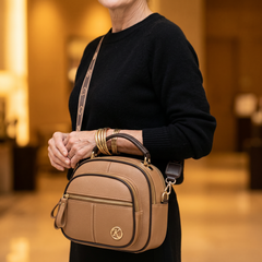 Velora™ – Multi-Compartment Crossbody Bag